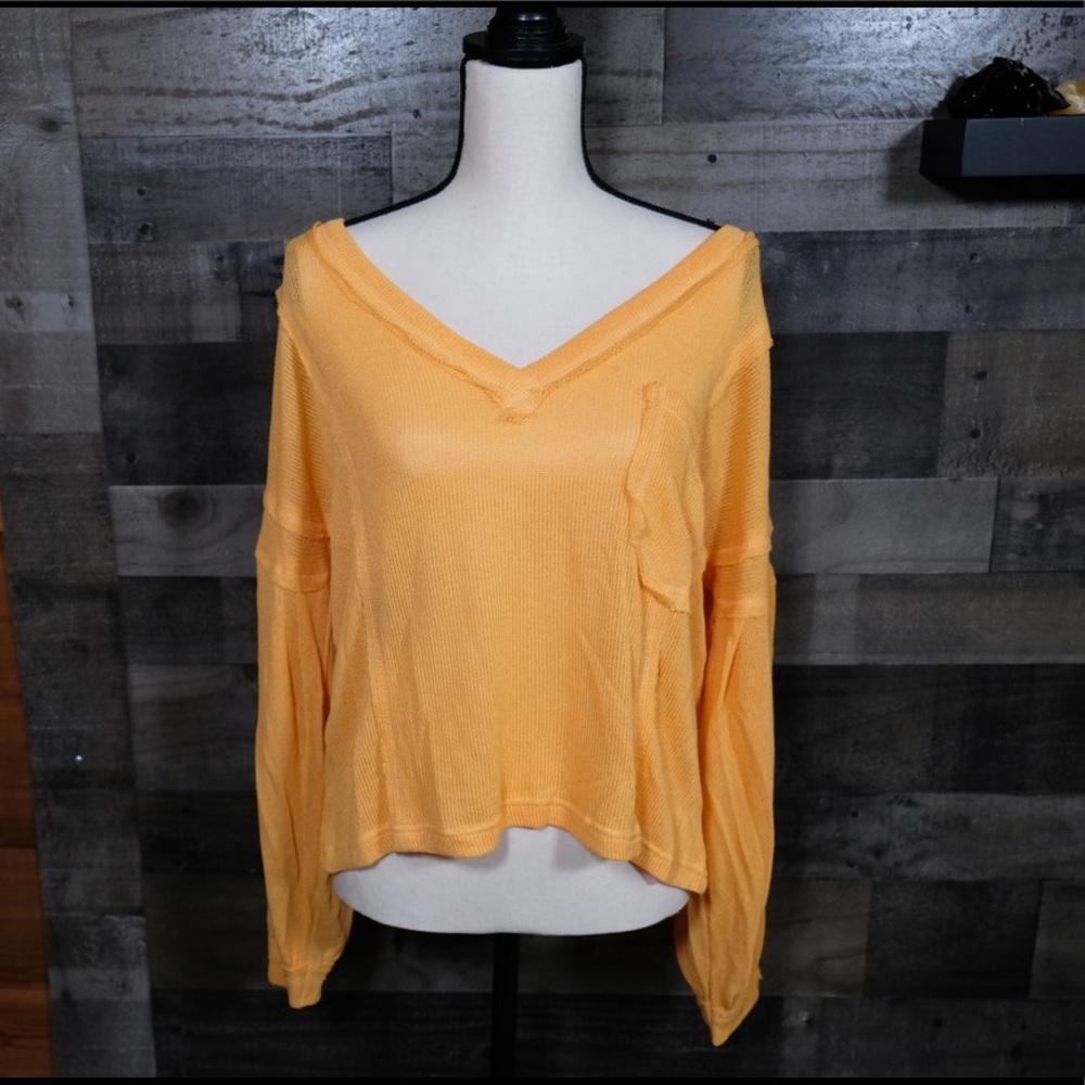 NEW POL Oversized Off Shoulder Blouse Size Medium